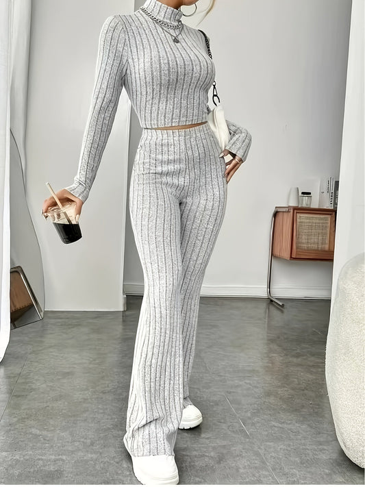 Noire Cozy Striped Lounge Set