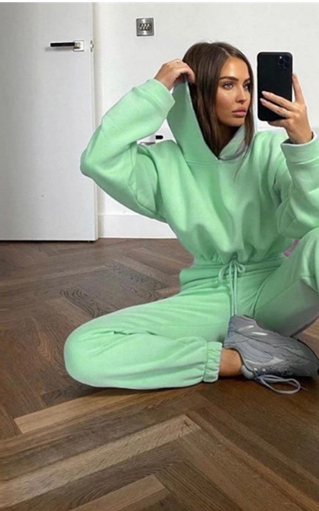 Women’s Two-Piece Lounge Set – Long Sleeve Top & High-Waist Pants